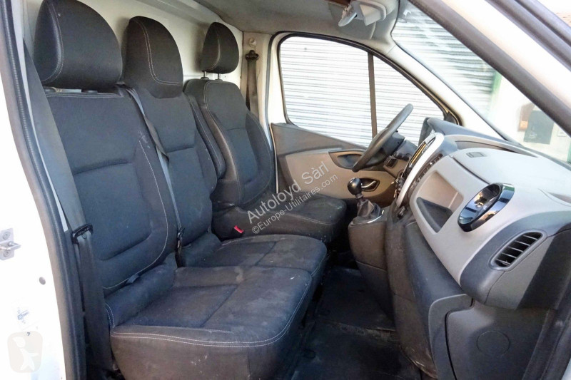 عربة نفعية Renault TRAFIC 1,6 DCI 95 L1H1