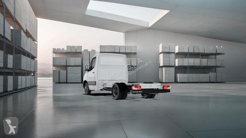 Лекотоварен автомобил Mercedes Telaio 515CDI...