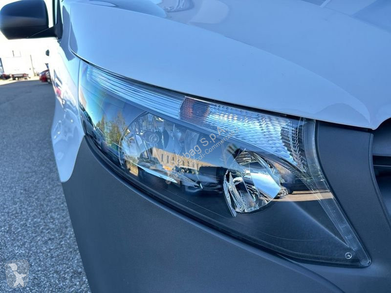 عربة نفعية Mercedes Vito furgone 119 cdi long...