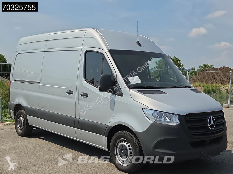 Mercedes 215 CDI Automatik 150PS L2H2 Klima...