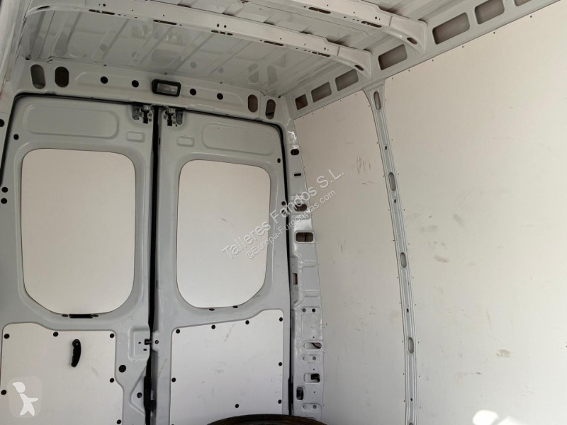 Furgoneta Iveco  35S14 V 12m3