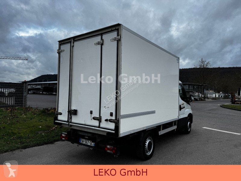 Furgoneta Iveco 35S12 Mit Carrier Xr 350
