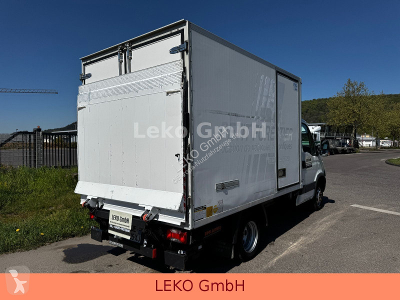 عربة نفعية Iveco 35C13 Mit Carrier Xr 350