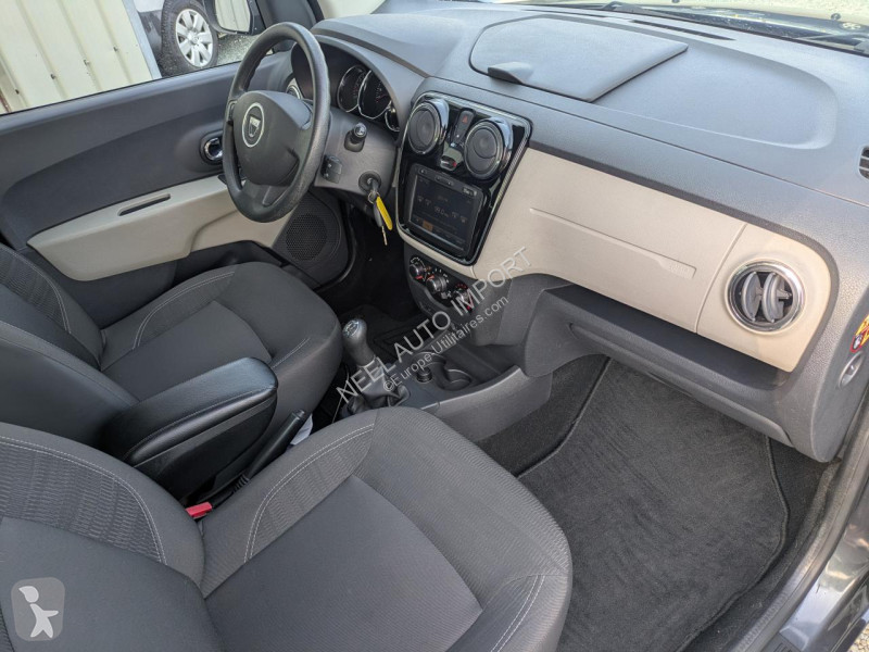 عربة نفعية Dacia LODGY 1.5 DCI 90CH BVM5