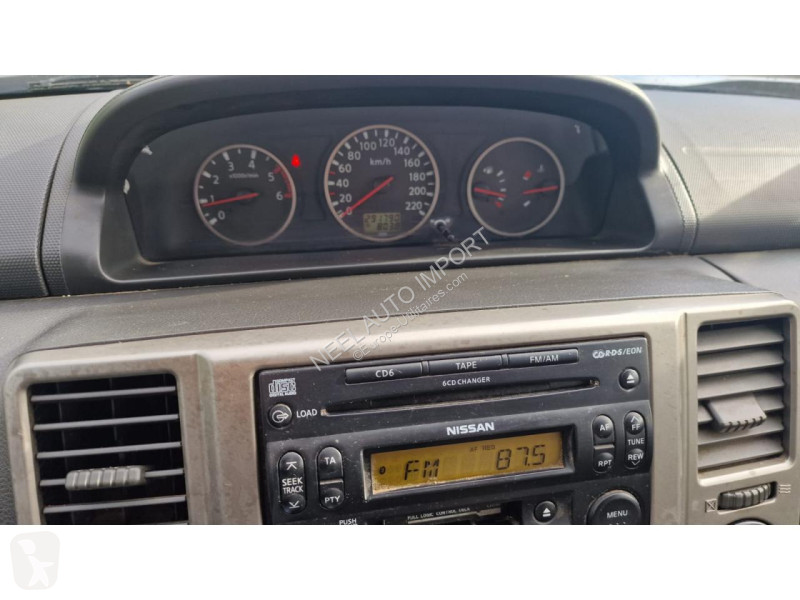 Véhicule utilitaire Nissan X-TRAIL COLUMBIA 2.2...