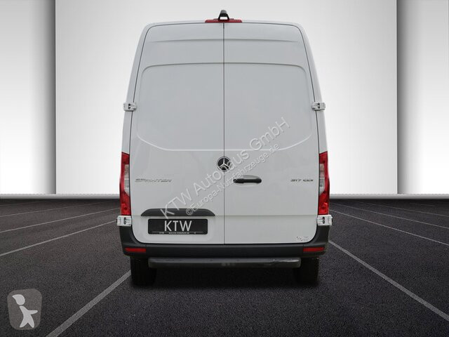 Mercedes Sprinter 317...