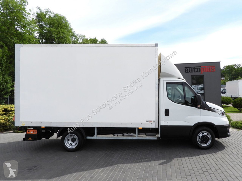 Furgoneta Iveco 35C16 DAILY