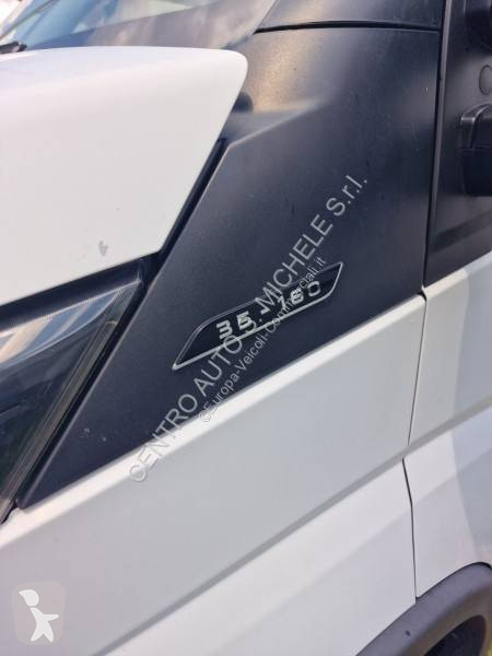 Furgoneta Iveco