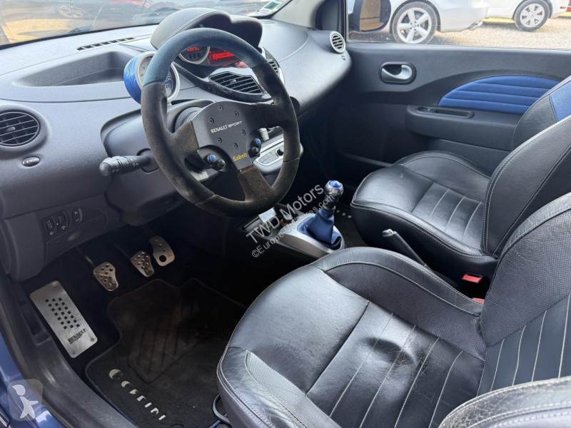 Furgoneta Renault TWINGO II 1.6i 133 RS GORDINI...