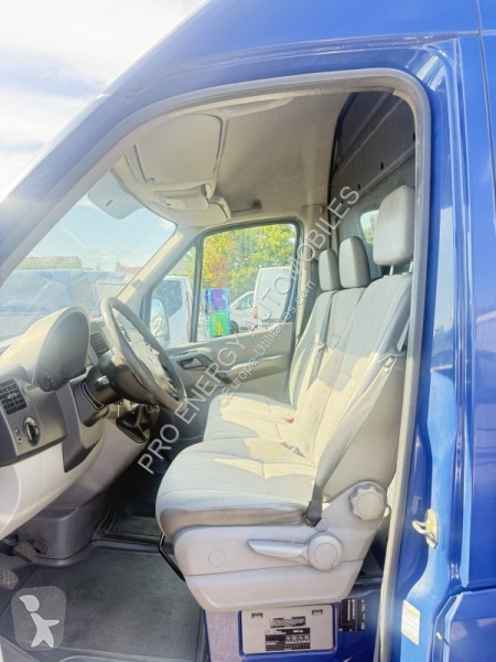 عربة نفعية Volkswagen CRAFTER FG 35 2.5 TDI...