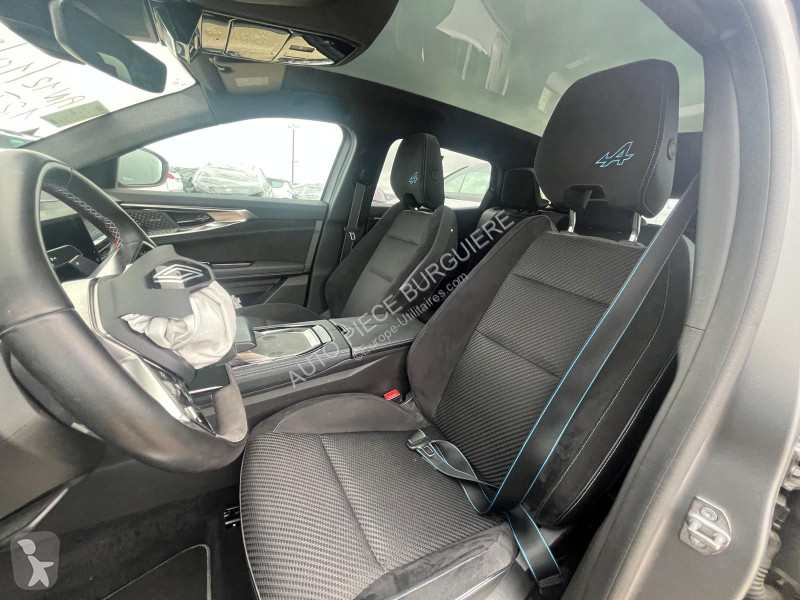 Véhicule utilitaire Renault VI 1.2 E-Tech 200...