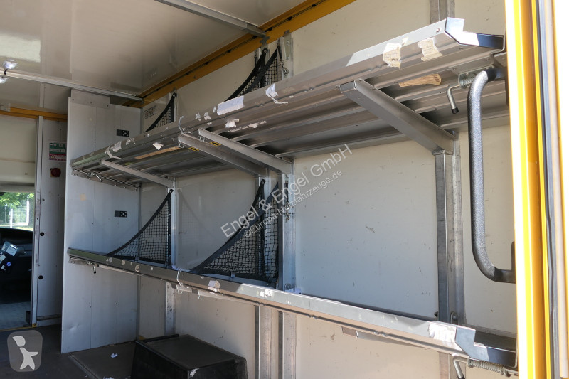 Véhicule utilitaire Iveco Daily 35 S11 C30C...