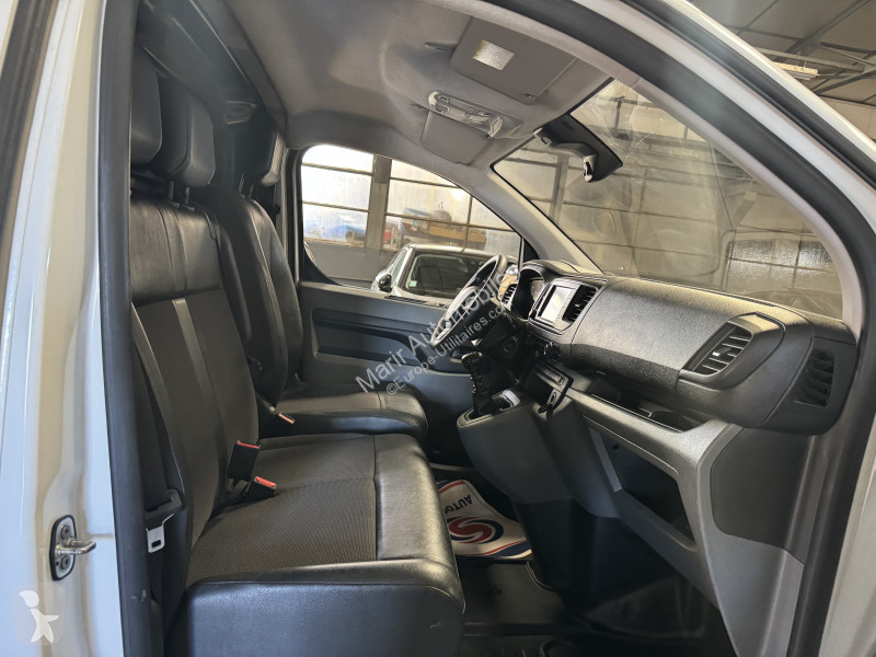 Peugeot EXPERT FG van