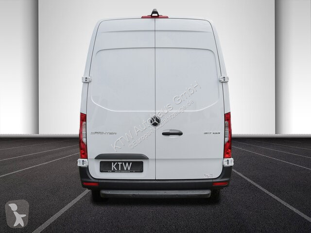 Veículo utilitário Mercedes Sprinter 317...
