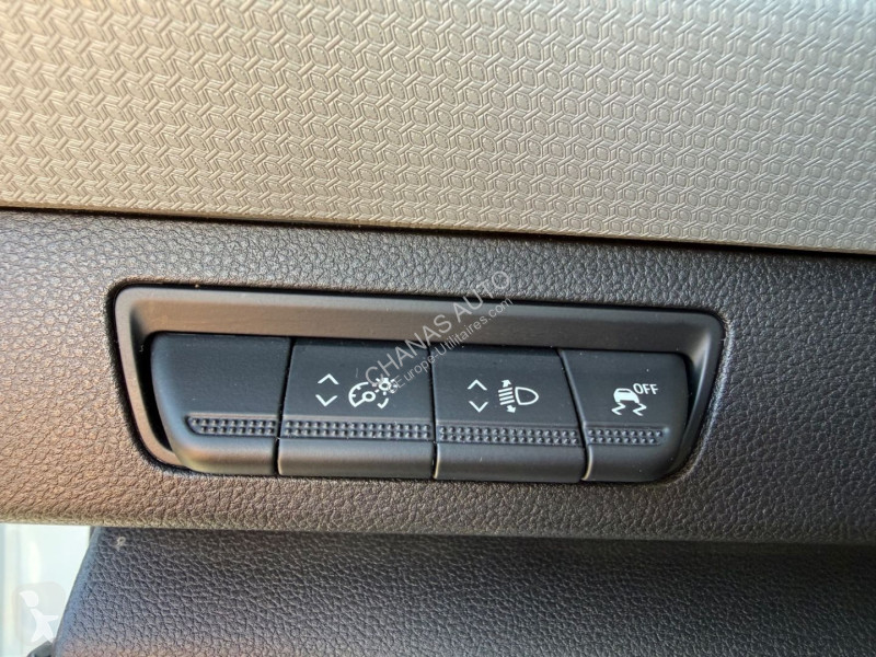 عربة نفعية Nissan L1 1.3 TCE 130 N-Connecta
