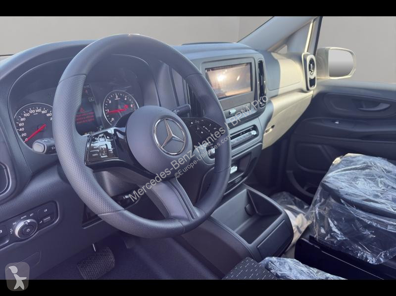 Mercedes Vito Fg  Long Pro Propulsion Transporter