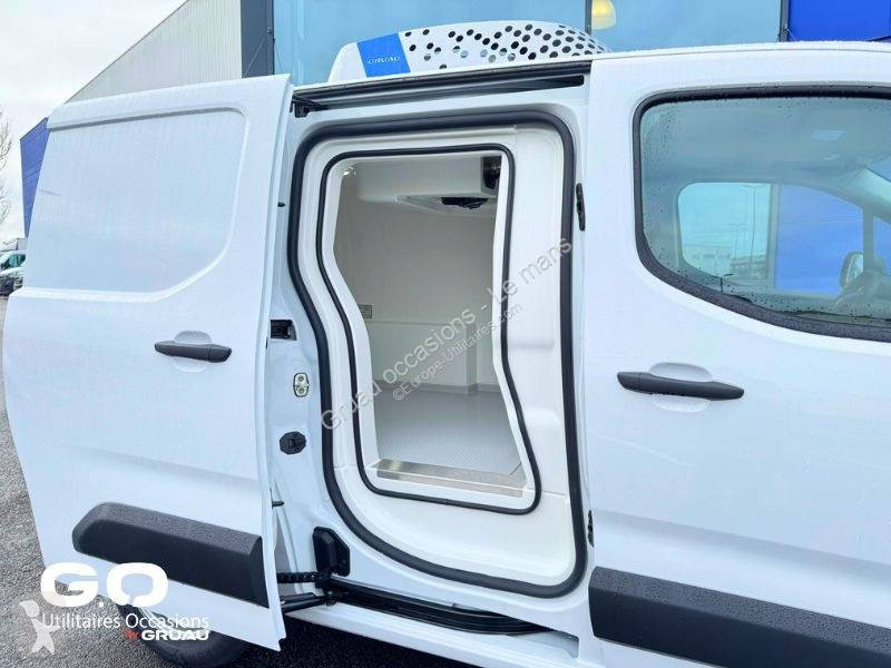 Samochód dostawczy Peugeot