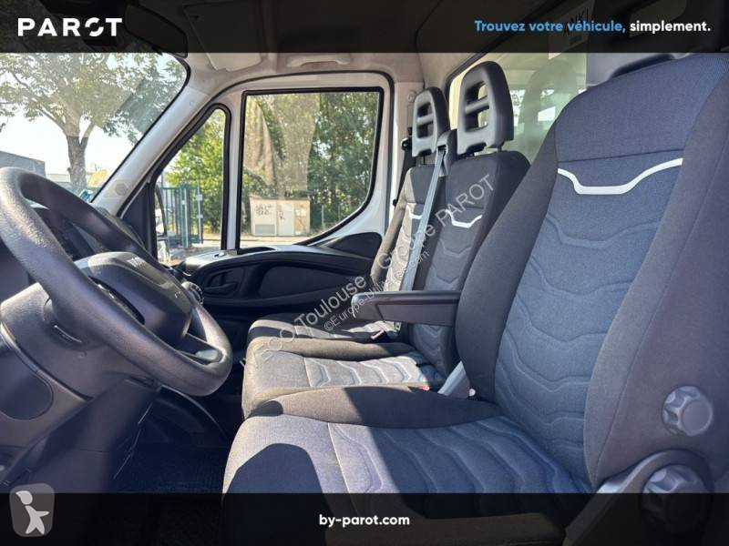 عربة نفعية Iveco