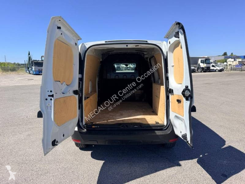 عربة نفعية Renault
