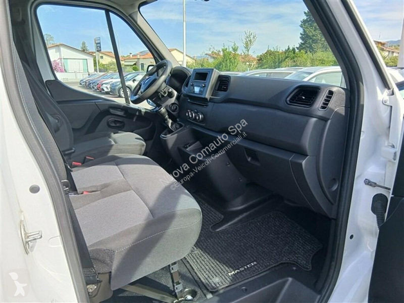Furgoneta Renault III 2019