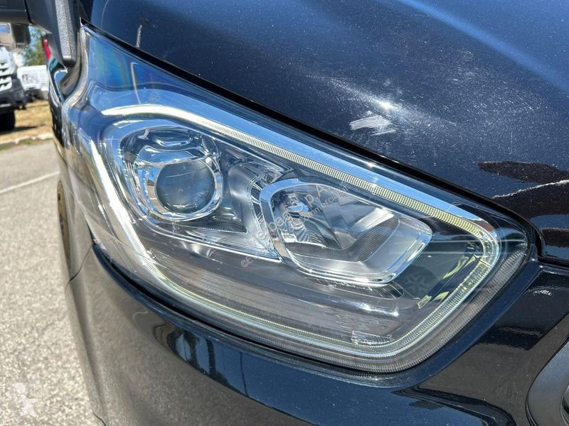 Furgoneta Ford 300 2.0 tdci 130cv Titanium L1H1...