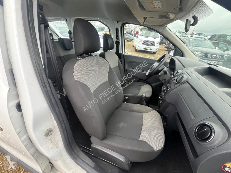 Véhicule utilitaire Dacia DACIA 1.6 SCe 100...
