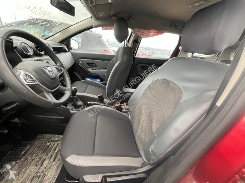 عربة نفعية Dacia II 4×4 1.5 BlueDCi 115...
