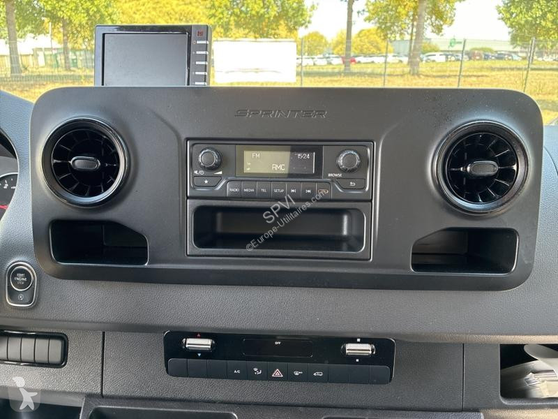 Mercedes Fg 515 CDI 43 3T5 First Propulsion...