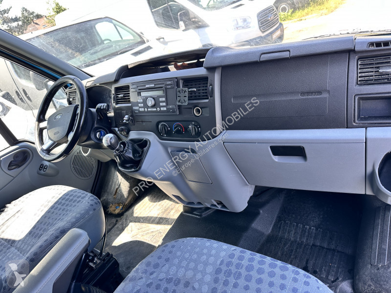 Véhicule utilitaire Ford TRANSIT FG 260CP 2.2...
