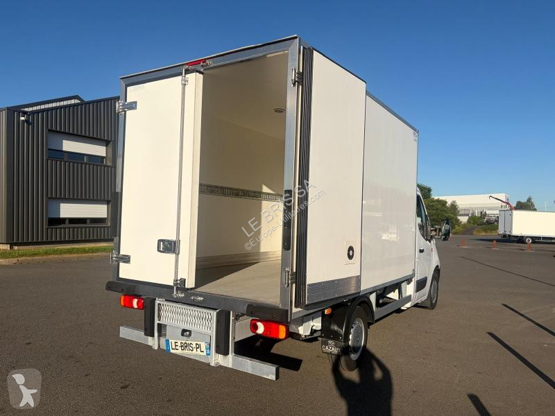 عربة نفعية Renault 2.3L - DCi130 MASTER