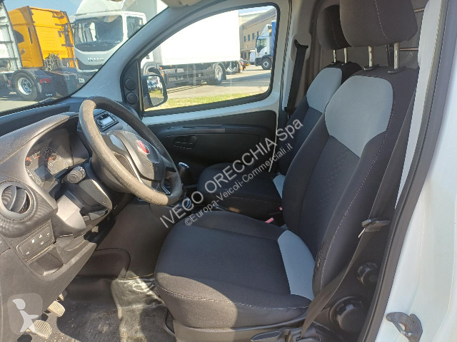 Véhicule utilitaire Fiat FIORINO