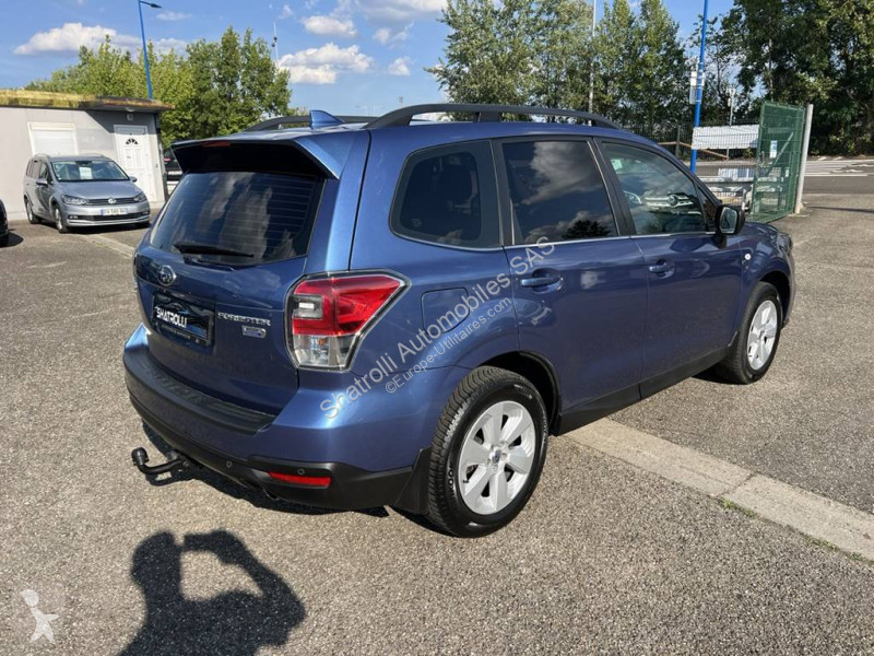 Samochód dostawczy Subaru III 2.0D 147ch 4X4...