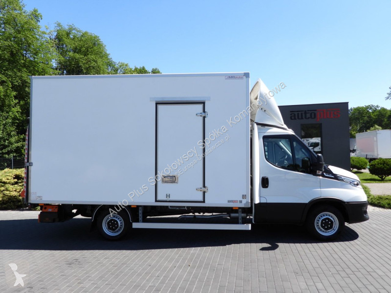 Furgoneta Iveco 35S18 DAILY