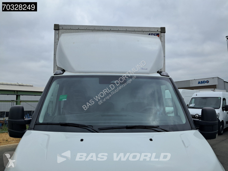 Véhicule utilitaire Iveco 35C16 3.0L...