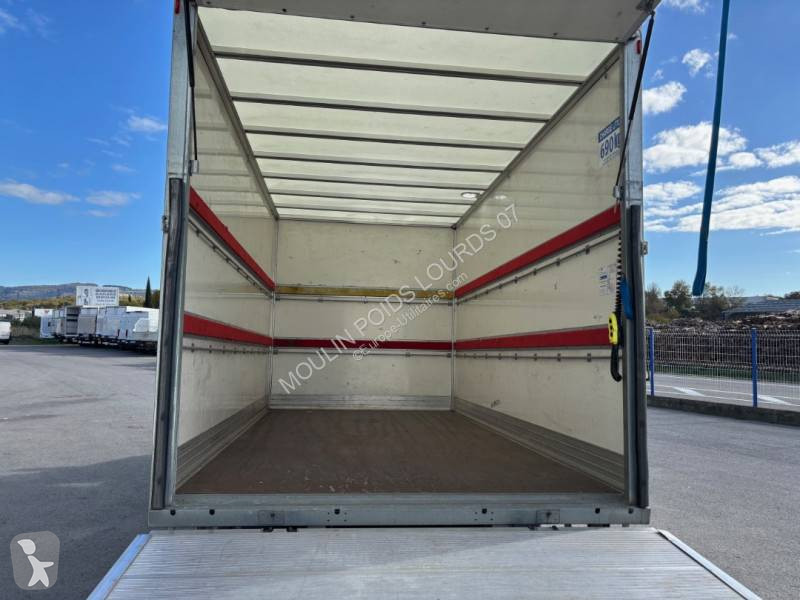 Furgoneta Iveco