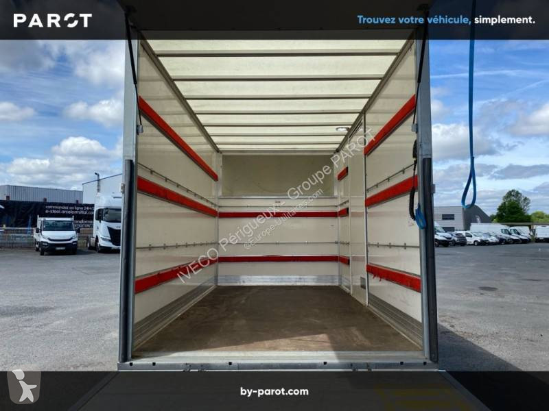 Samochód dostawczy Iveco