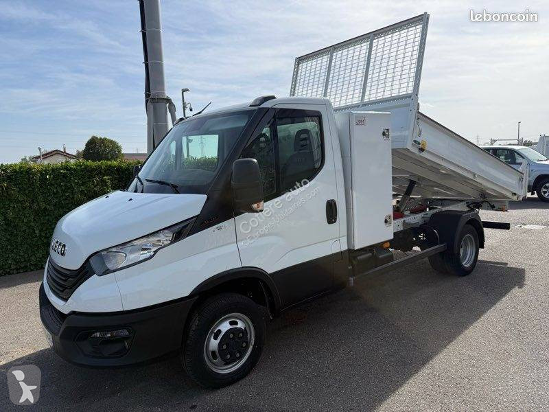 Коммерческий автомобиль Iveco 35C16