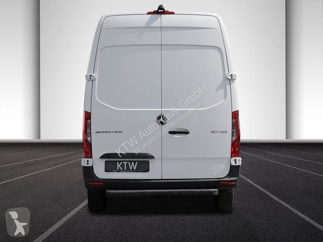 Mercedes Sprinter 317...