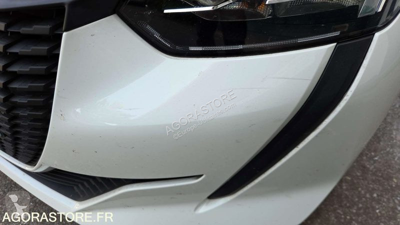 Коммерческий автомобиль Peugeot 208