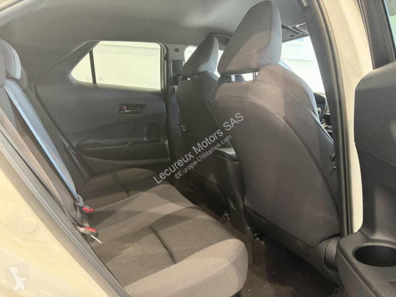 Furgoneta Toyota (2) 1.8 Hybride 140 Design
