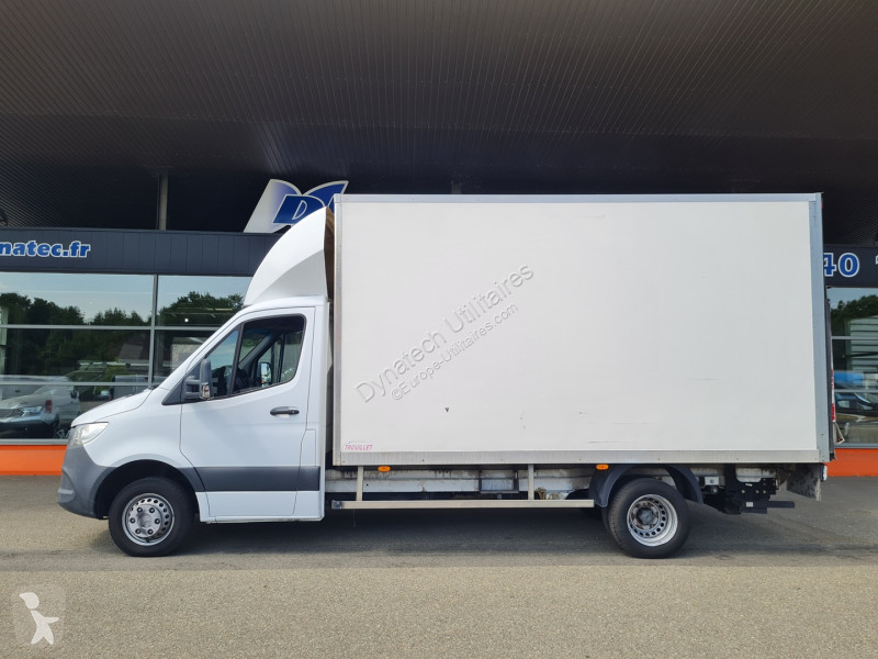 Véhicule utilitaire Mercedes