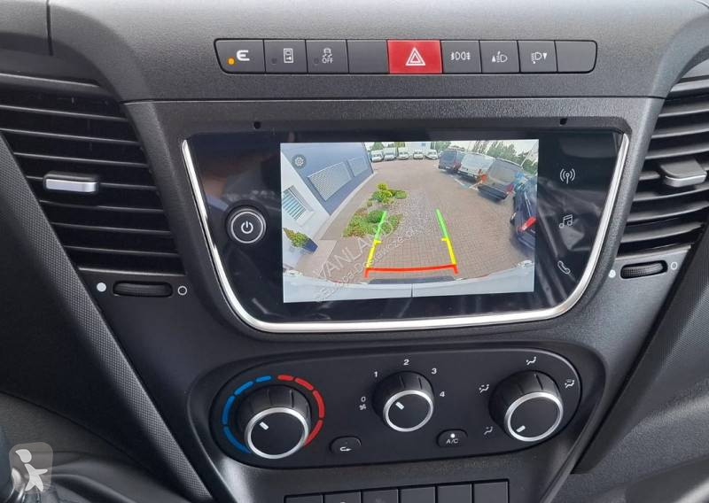 Samochód dostawczy Iveco