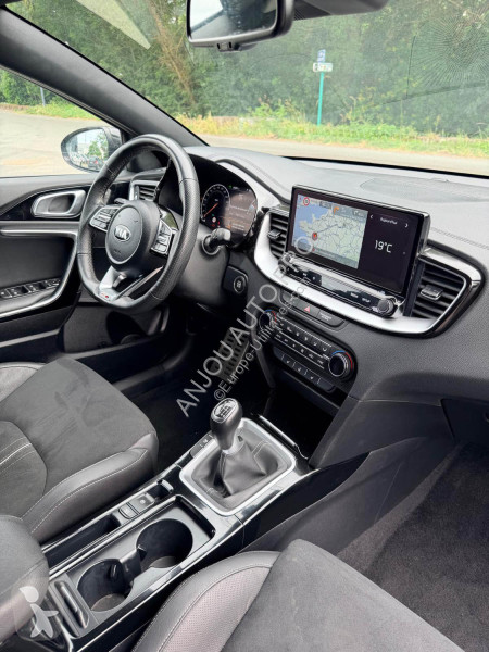 Véhicule utilitaire KIA 1.6 CRDI 136CH GT LINE...
