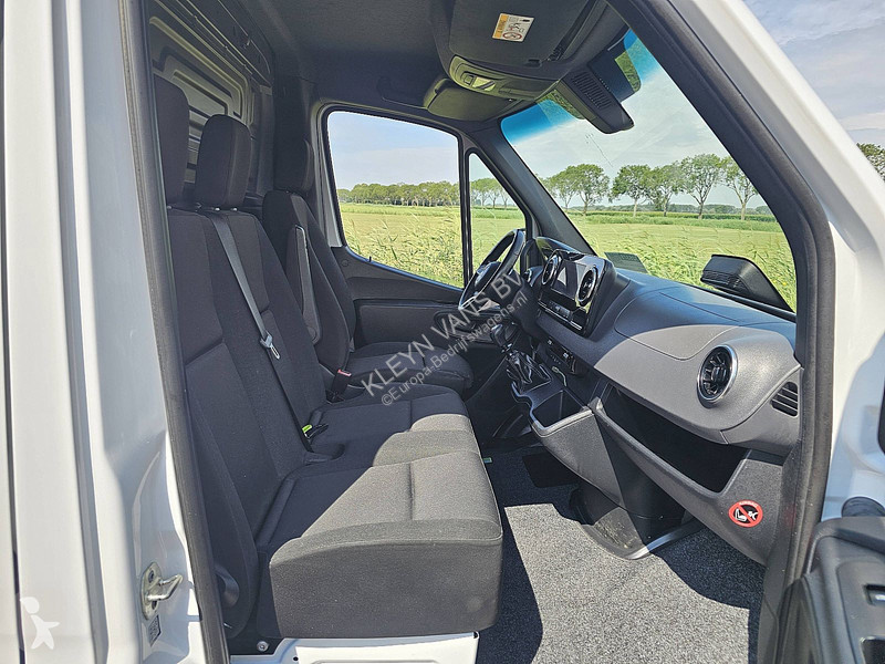Furgoneta Mercedes 315 L2H2 LED RWD Mbux!