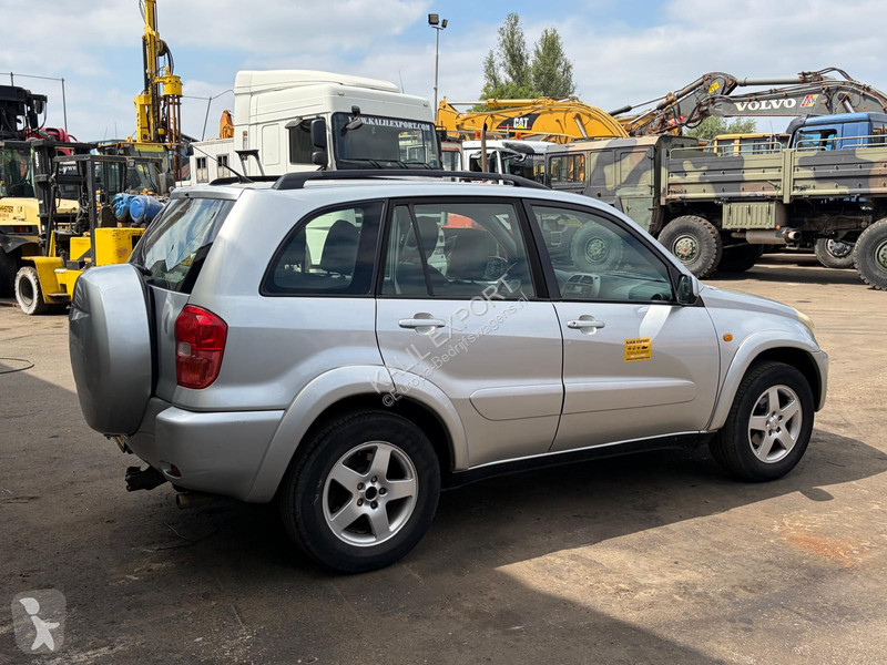Toyota SUV - 4x4 - Manual Gearbox - Power...