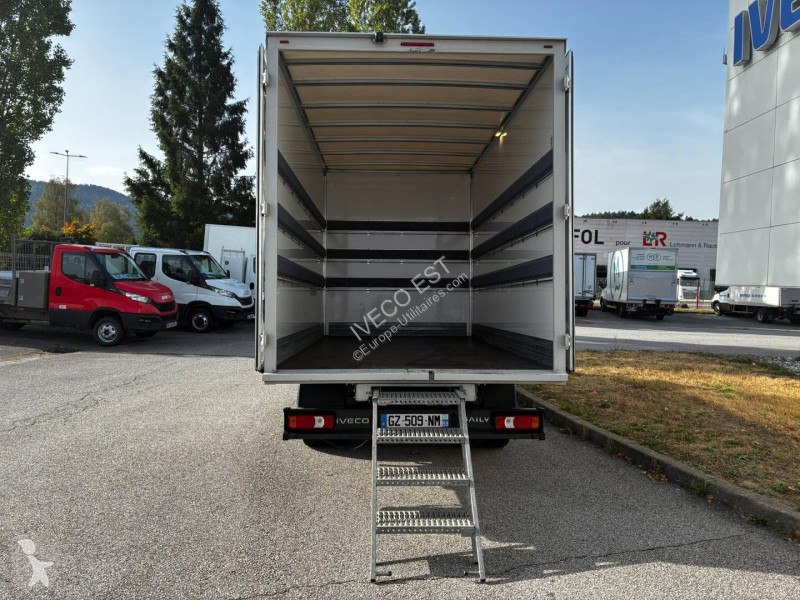 Véhicule utilitaire Iveco CCb 35C16- 3.0l -...