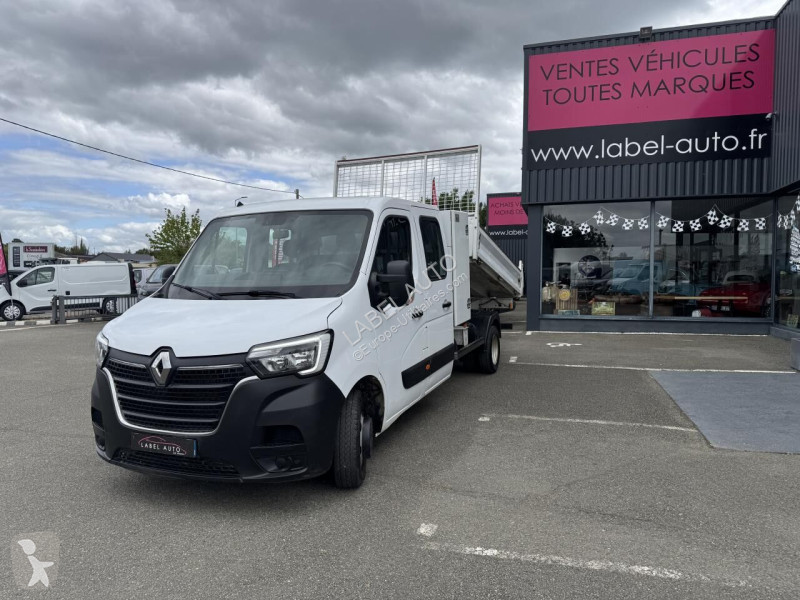 Véhicule utilitaire Renault 2.3