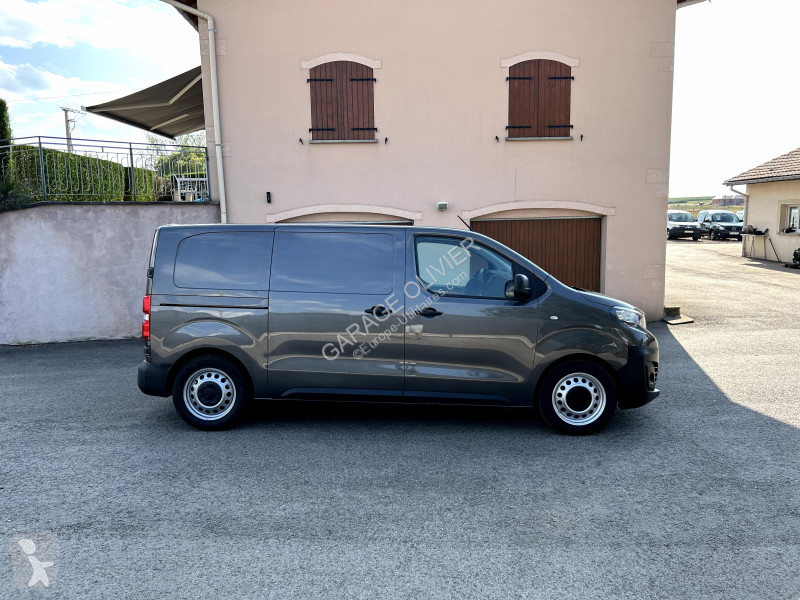 Furgoneta Peugeot Standard 2.0 Bluehdi 145 Premium