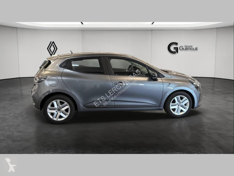 Véhicule utilitaire Renault CLIO V