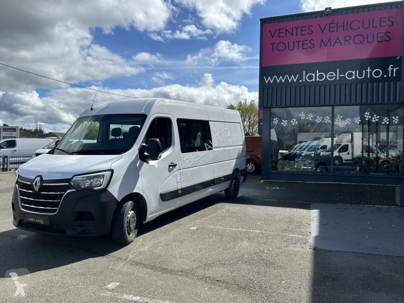 Véhicule utilitaire Renault 2.3